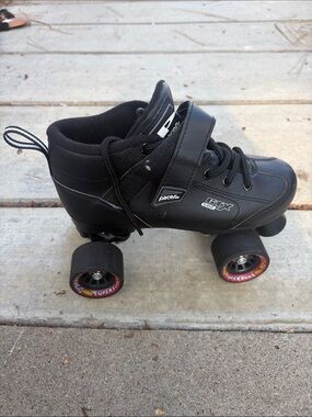 Pacer GTX 500 Roller Skates Size 7 Black Superfly Wheels Quad